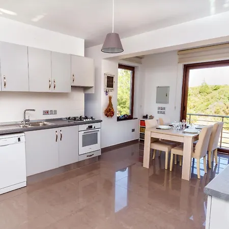 Bellapais Apartamento *