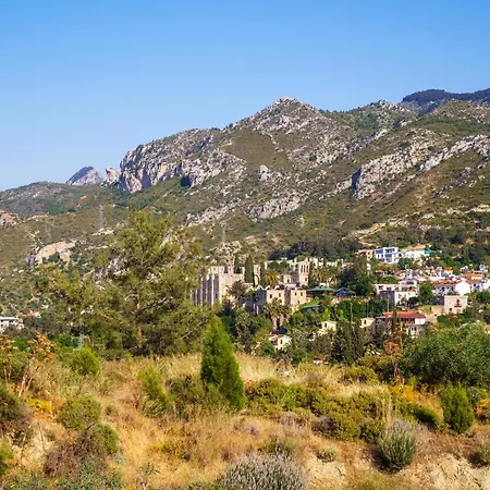 Bellapais Apartament